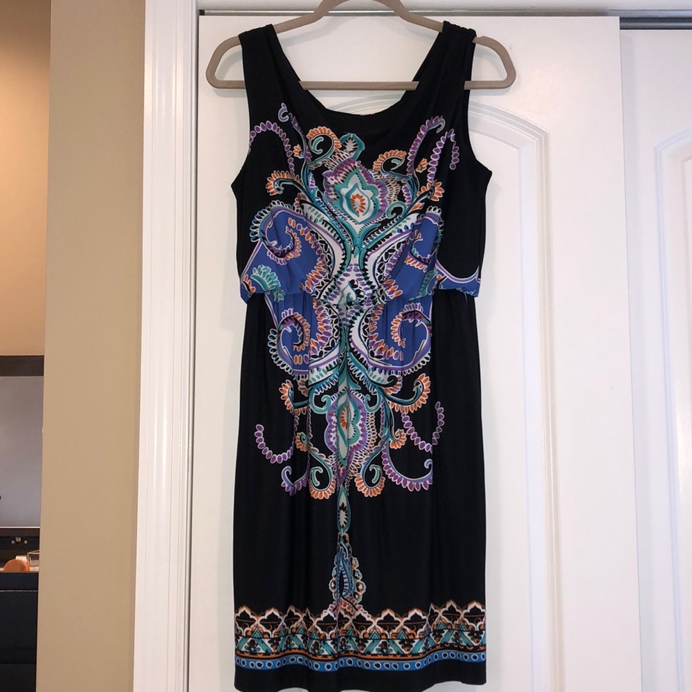 Patterned black dress
